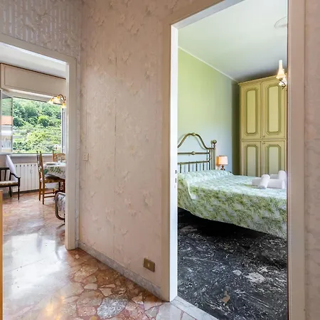 Apartment Hostdomus - Casa Ambra *